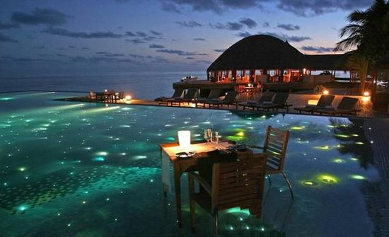 馬爾代夫芙花芬島HuvafenFushi無邊泳池,深圳市他拍檔科技有限公司